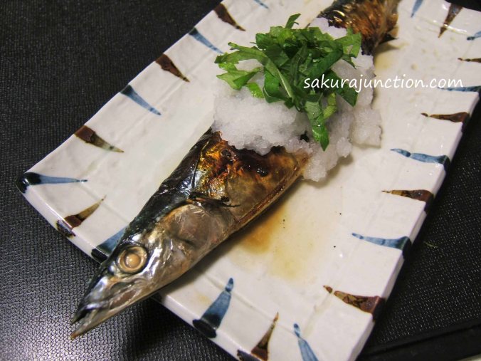 Grilled Sanma close up