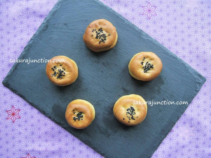 Yaki Imo manju