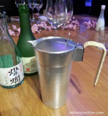 Sake warmer